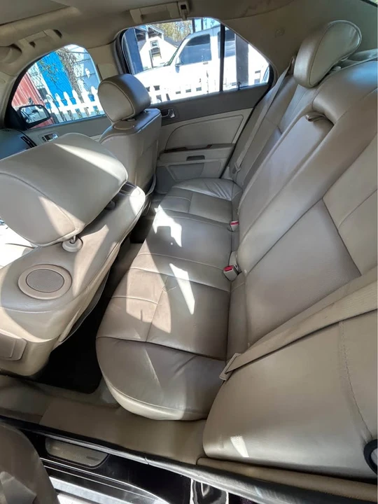 2008 Cadillac STS - Image 7 of 7