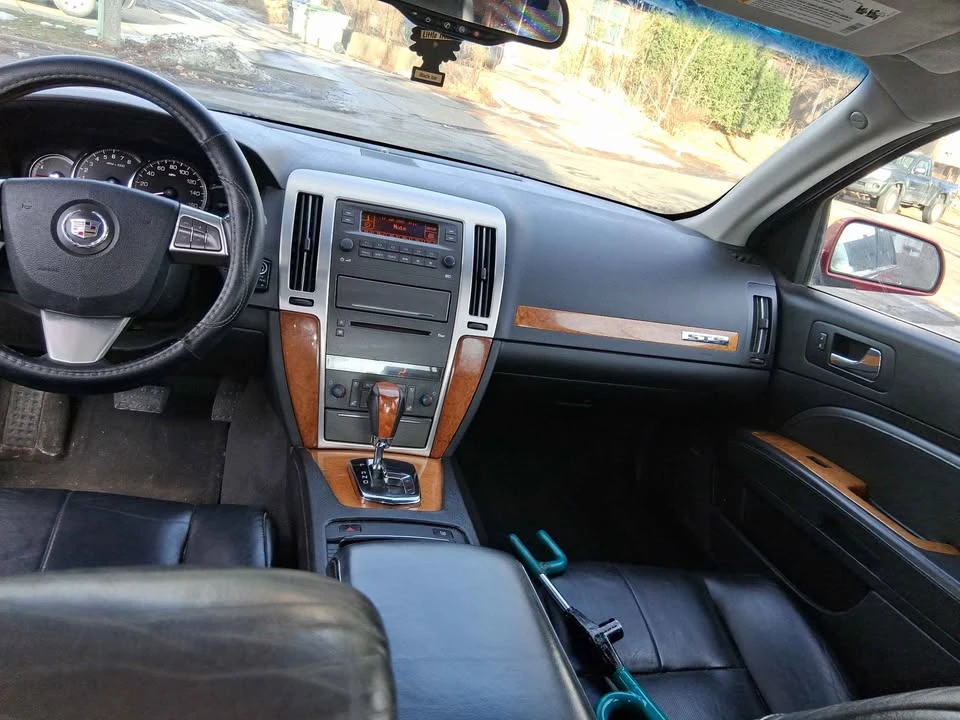 2008 Cadillac STS - Image 9 of 12