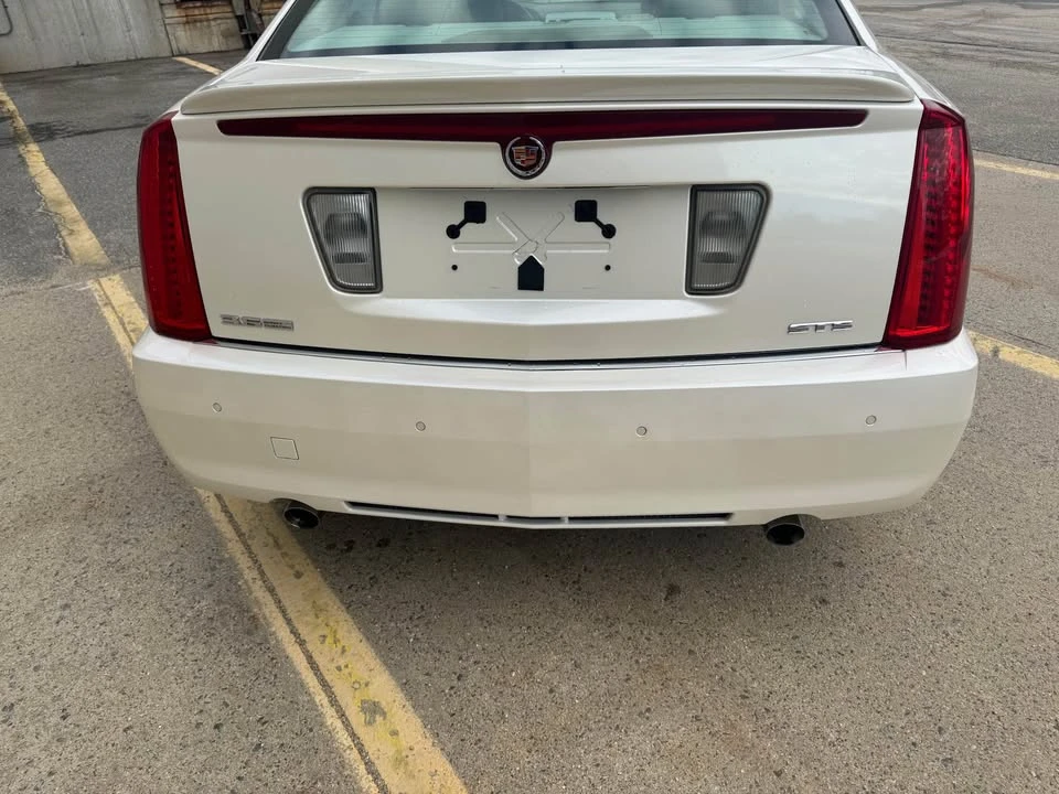 2008 Cadillac STS - Image 5 of 17
