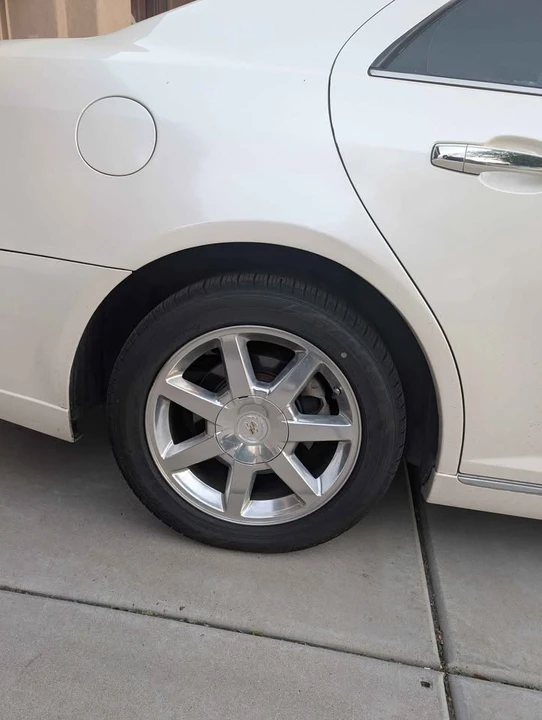 2008 Cadillac STS - Image 10 of 20