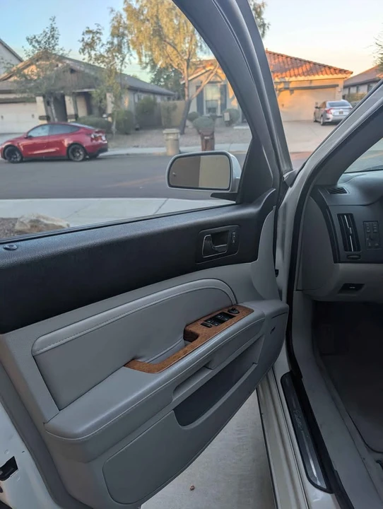 2008 Cadillac STS - Image 13 of 20