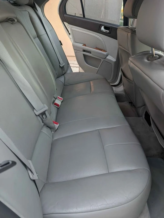 2008 Cadillac STS - Image 18 of 20