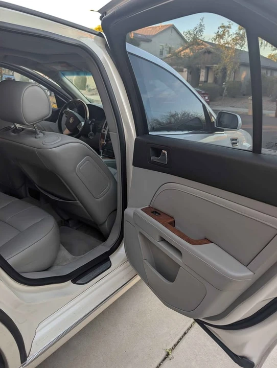 2008 Cadillac STS - Image 17 of 20