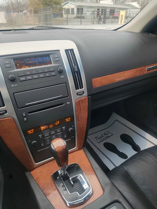 2008 Cadillac STS - Image 10 of 11