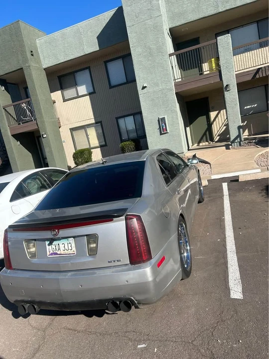 2008 Cadillac STS - Image 7 of 8