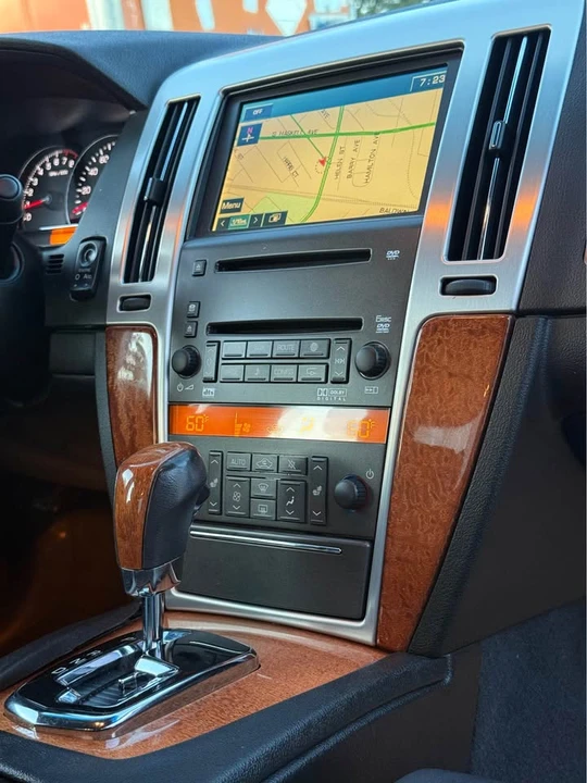2008 Cadillac STS - Image 16 of 20