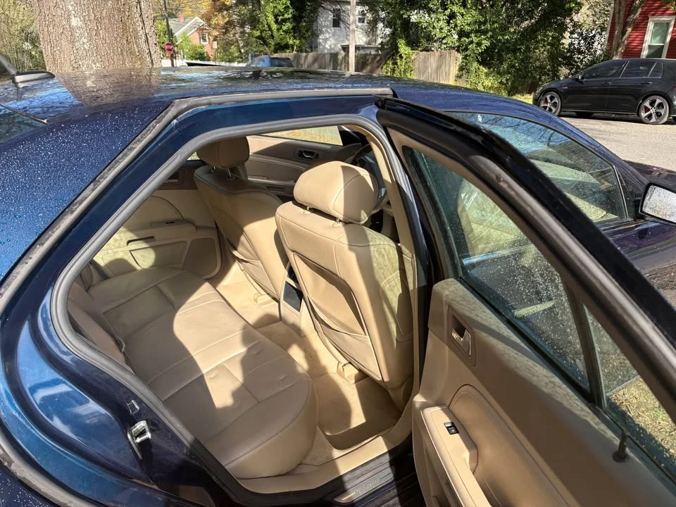 2008 Cadillac STS - Image 10 of 19