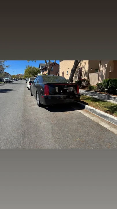 2008 Cadillac STS - Image 2 of 5
