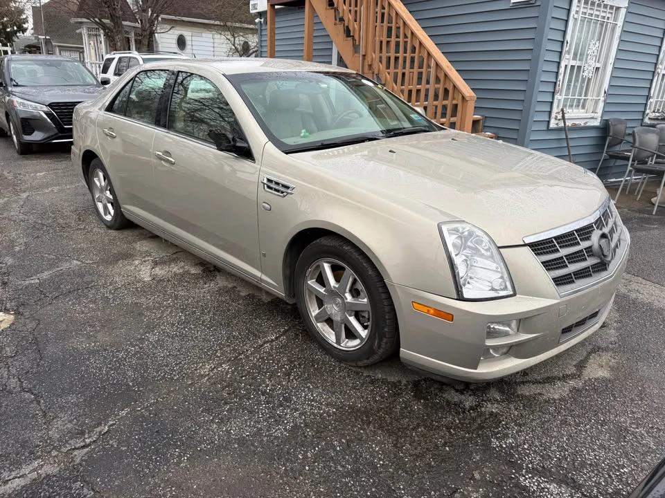 2008 Cadillac STS - Image 6 of 10