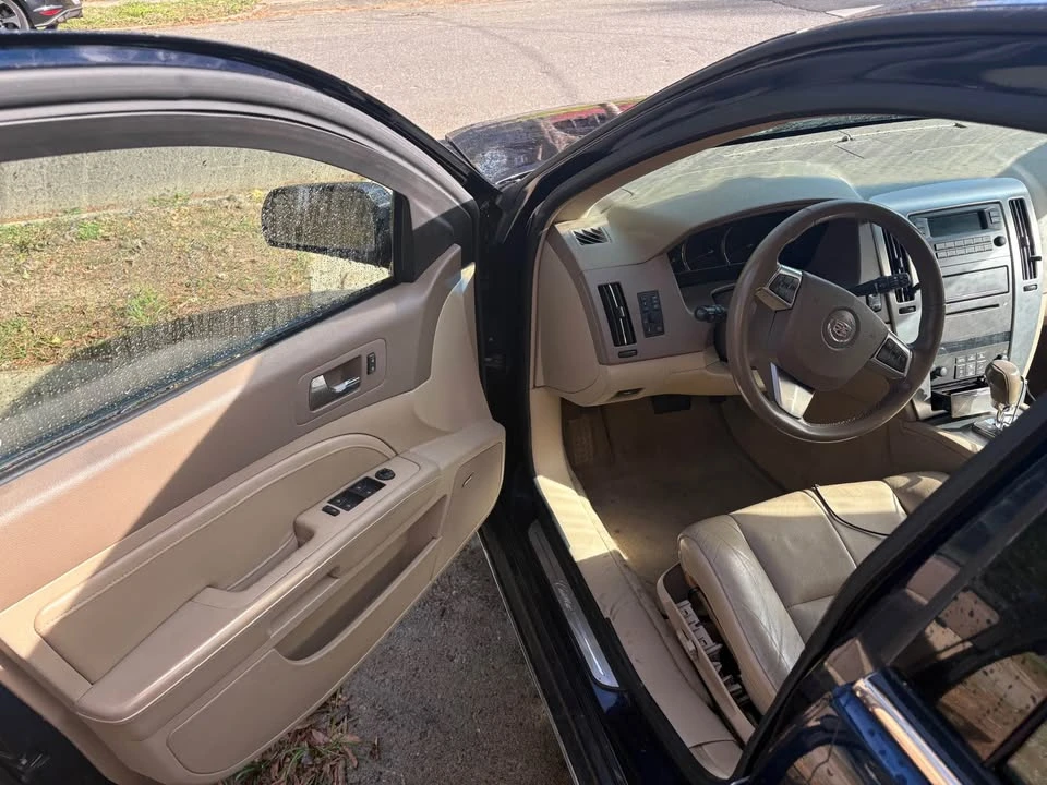 2008 Cadillac STS - Image 13 of 19