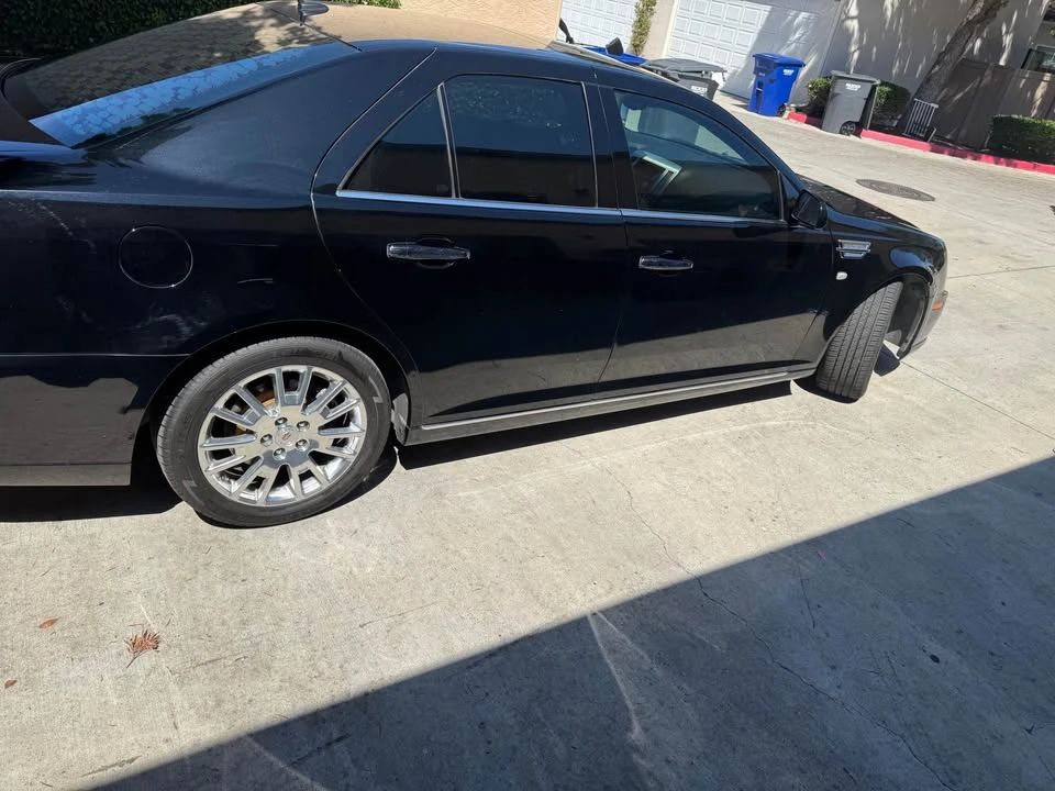 2008 Cadillac STS - Image 4 of 12