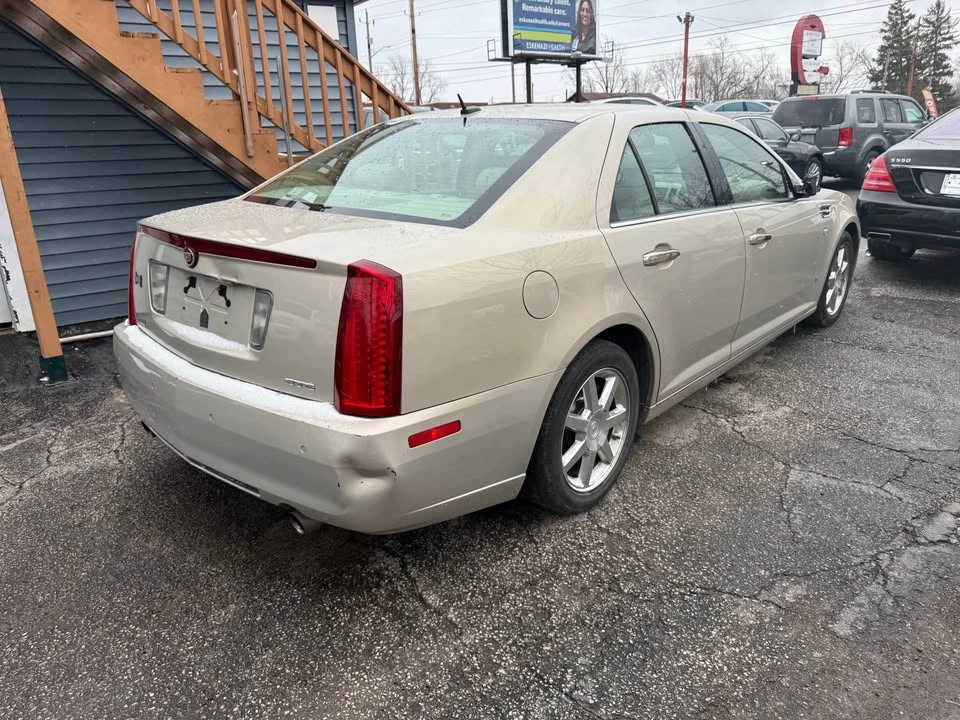 2008 Cadillac STS - Image 5 of 10