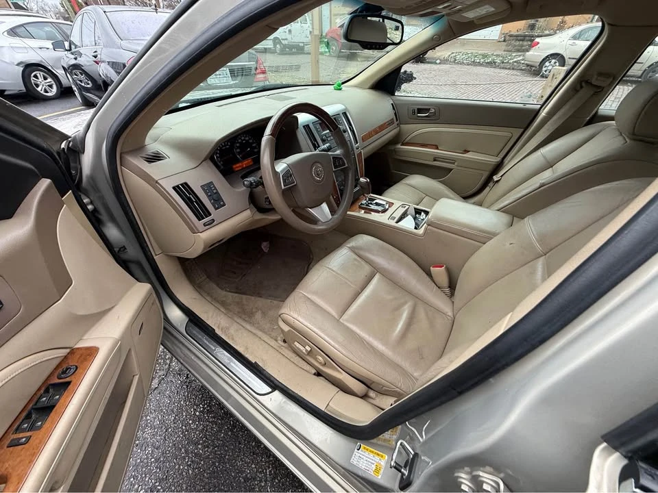 2008 Cadillac STS - Image 8 of 10