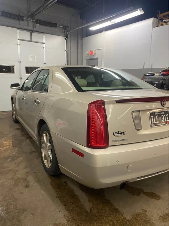 2008 Cadillac STS - Image 4 of 12