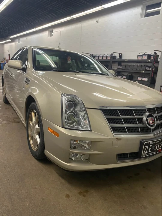 2008 Cadillac STS - Image 3 of 12