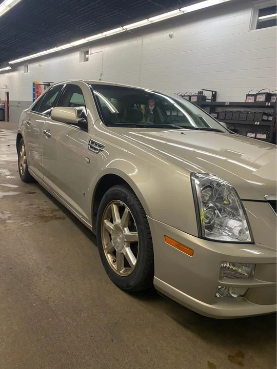 2008 Cadillac STS - Image 2 of 12