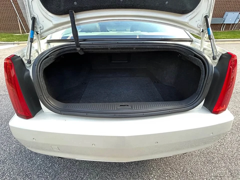 2008 Cadillac STS - Image 19 of 20