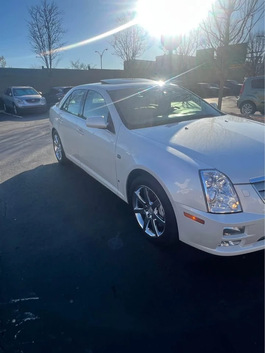 2008 Cadillac STS - Image 4 of 10
