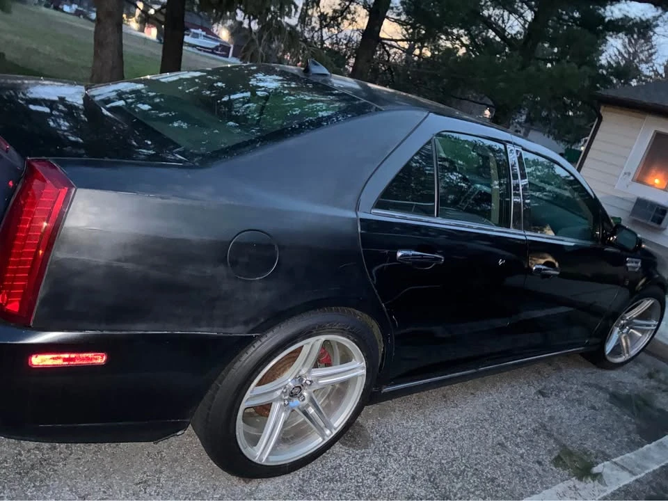 2008 Cadillac STS - Image 5 of 10