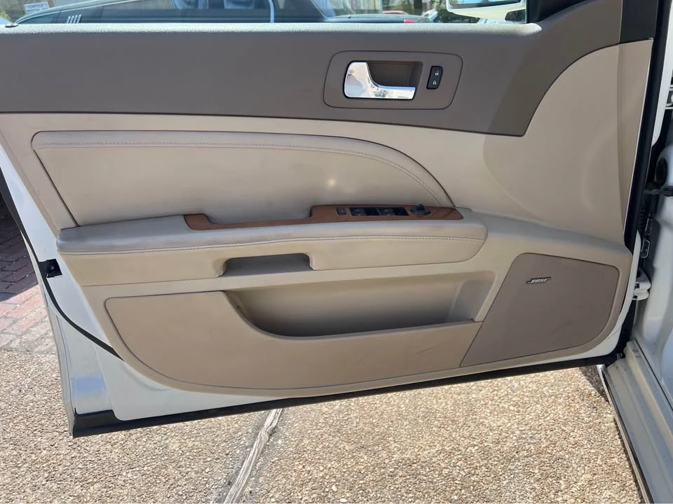 2008 Cadillac STS - Image 9 of 19