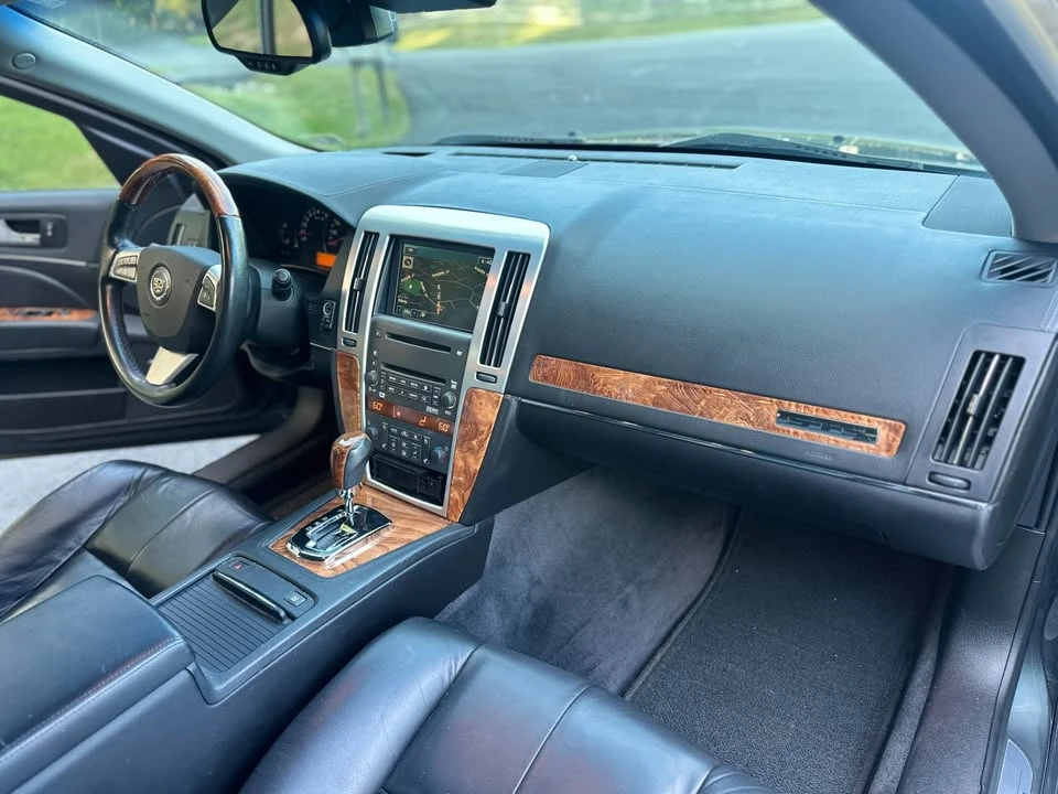 2008 Cadillac STS-V - Image 8 of 12