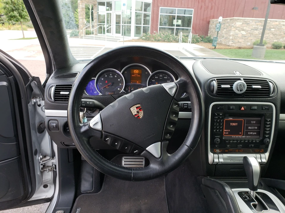 2008 Porsche 955/957 Cayenne GTS - Image 25 of 27