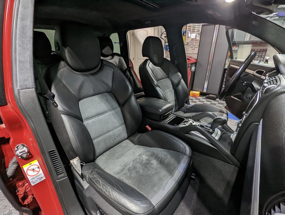 2008 Porsche 955/957 Cayenne GTS - Image 10 of 11