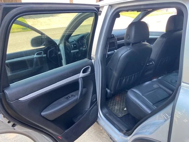 2008 Porsche 955/957 Cayenne S - Image 7 of 31
