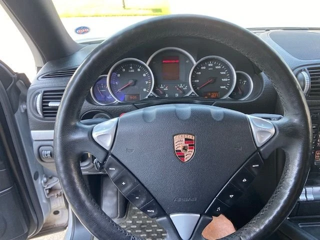 2008 Porsche 955/957 Cayenne S - Image 9 of 31