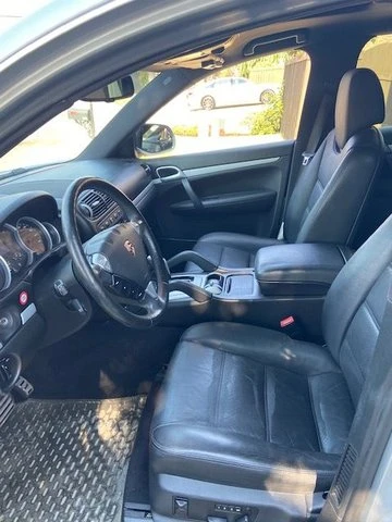 2008 Porsche 955/957 Cayenne S - Image 14 of 31