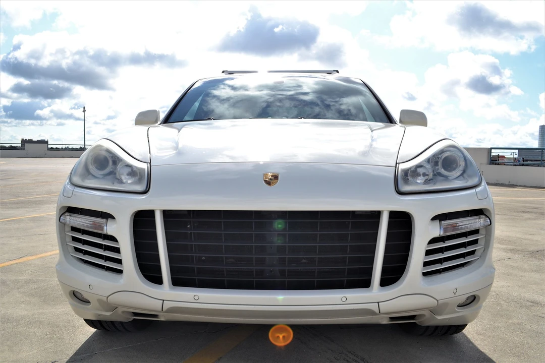 2008 Porsche 955/957 Cayenne Turbo - Image 5 of 31