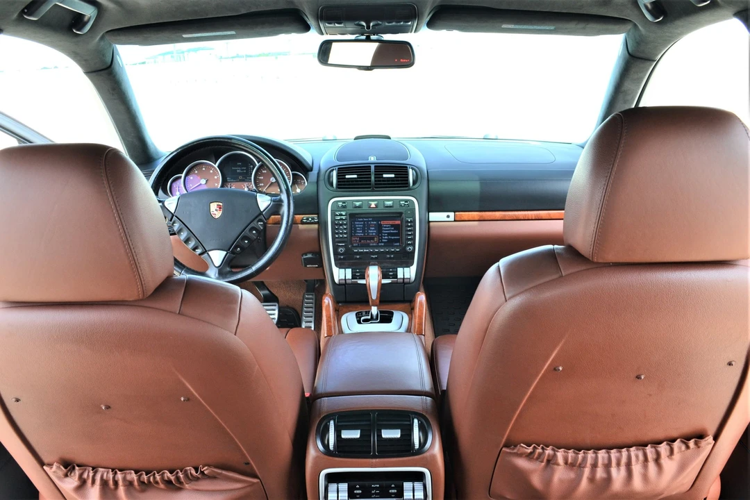 2008 Porsche 955/957 Cayenne Turbo - Image 25 of 31