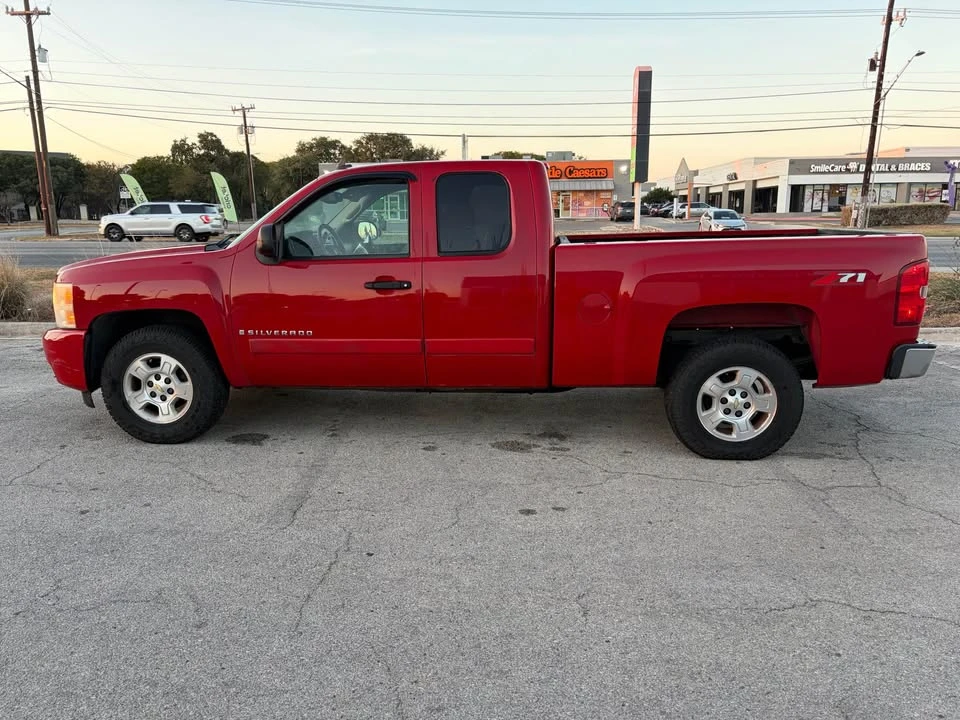 2008 Chevrolet Silverado 2nd Gen - Image 3 of 14