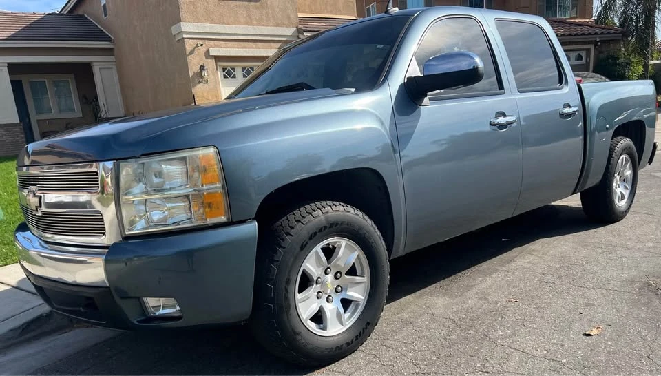 2008 Chevrolet Silverado 2nd Gen - Image 3 of 3