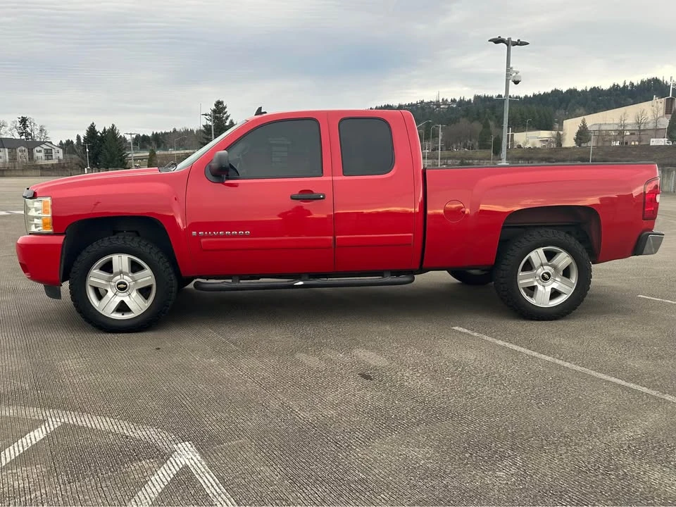 2008 Chevrolet Silverado 2nd Gen - Image 5 of 20