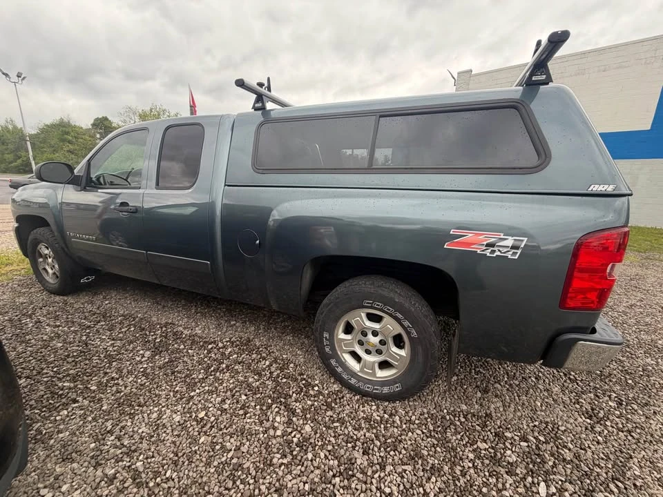 2008 Chevrolet Silverado 2nd Gen - Image 2 of 18