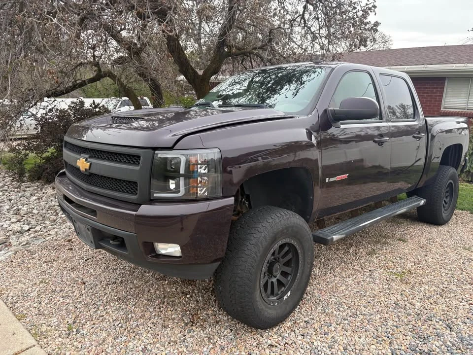2008 Chevrolet Silverado 2nd Gen - Image 2 of 9