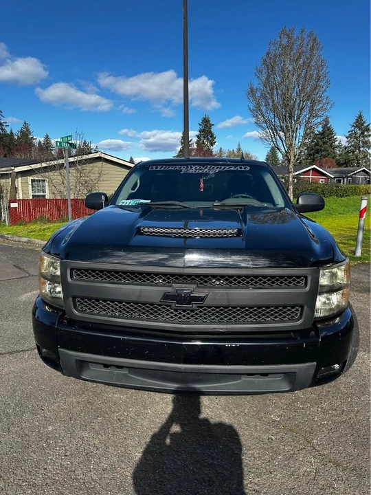 2008 Chevrolet Silverado 2nd Gen - Image 2 of 12