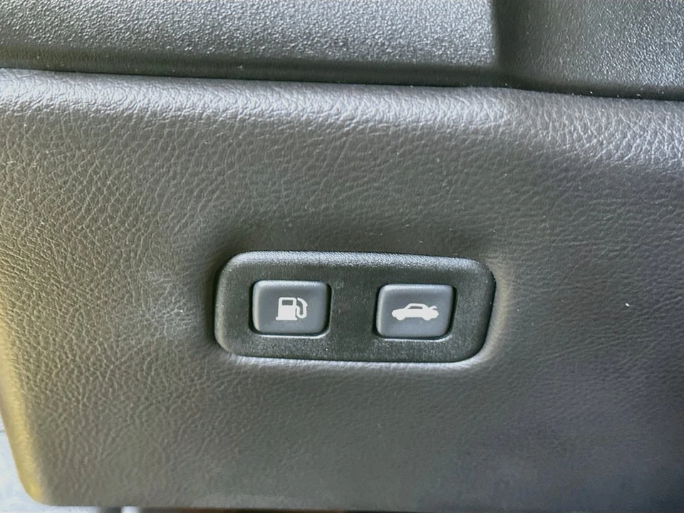 2008 Chevrolet Corvette C6 - Image 13 of 23