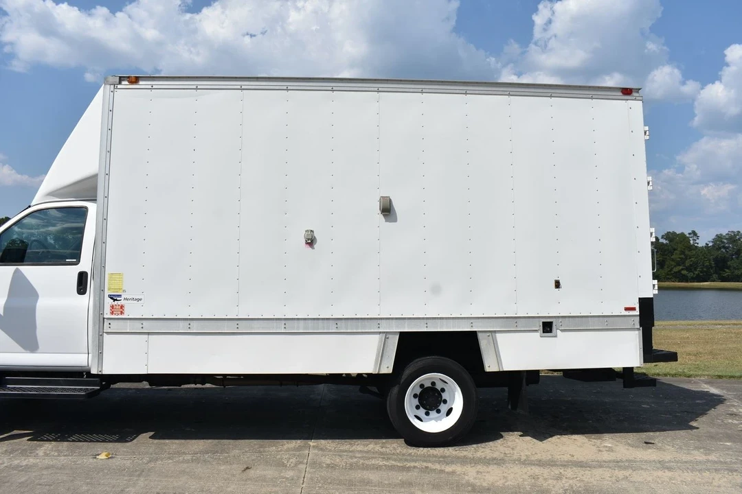 2008 Chevrolet Kodiak - Image 4 of 12