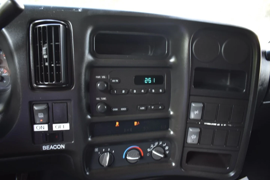 2008 Chevrolet Kodiak - Image 18 of 21