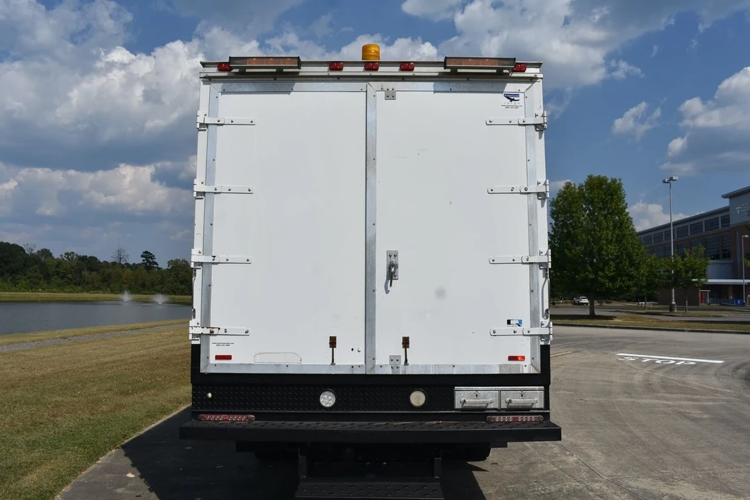 2008 Chevrolet Kodiak - Image 6 of 12