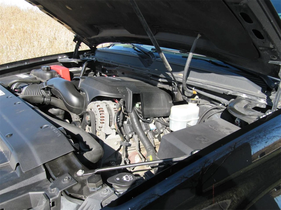 2008 Chevrolet Avalanche - Image 6 of 28