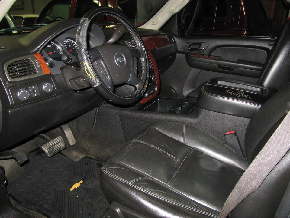 2008 Chevrolet Avalanche - Image 21 of 28