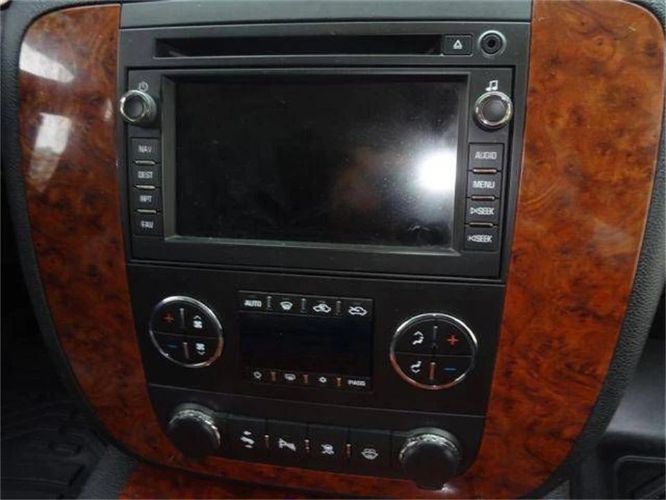 2008 Chevrolet Avalanche - Image 31 of 31