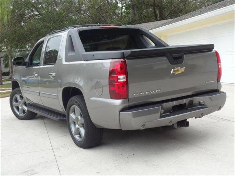 2008 Chevrolet Avalanche - Image 10 of 31