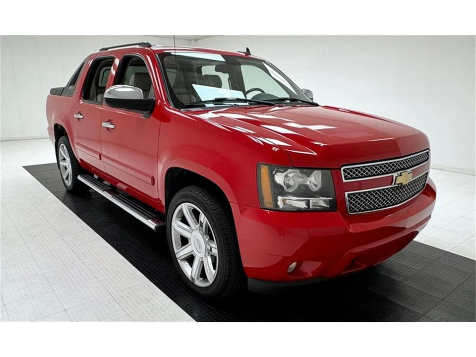 2008 Chevrolet Avalanche - Image 7 of 31