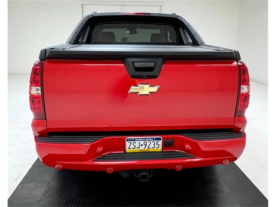 2008 Chevrolet Avalanche - Image 4 of 31