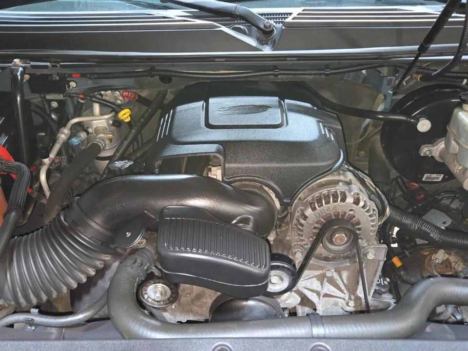 2008 Chevrolet Avalanche - Image 8 of 12