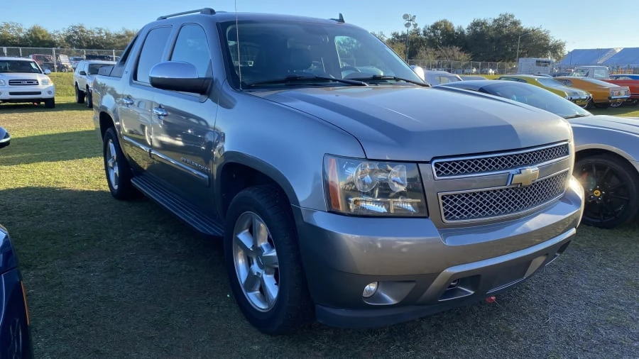2008 Chevrolet Avalanche - Image 5 of 5